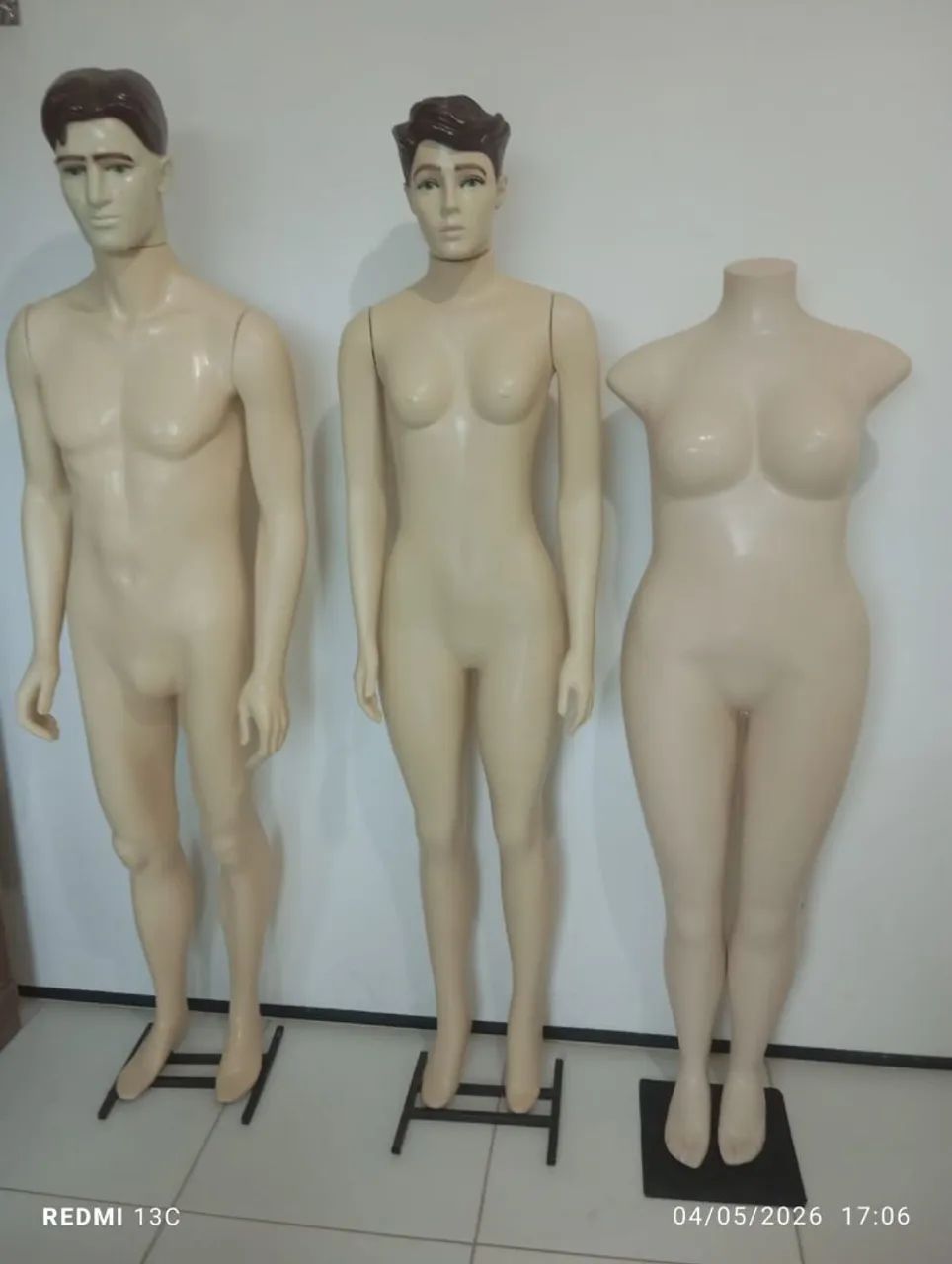 Vendo 3 manequins 