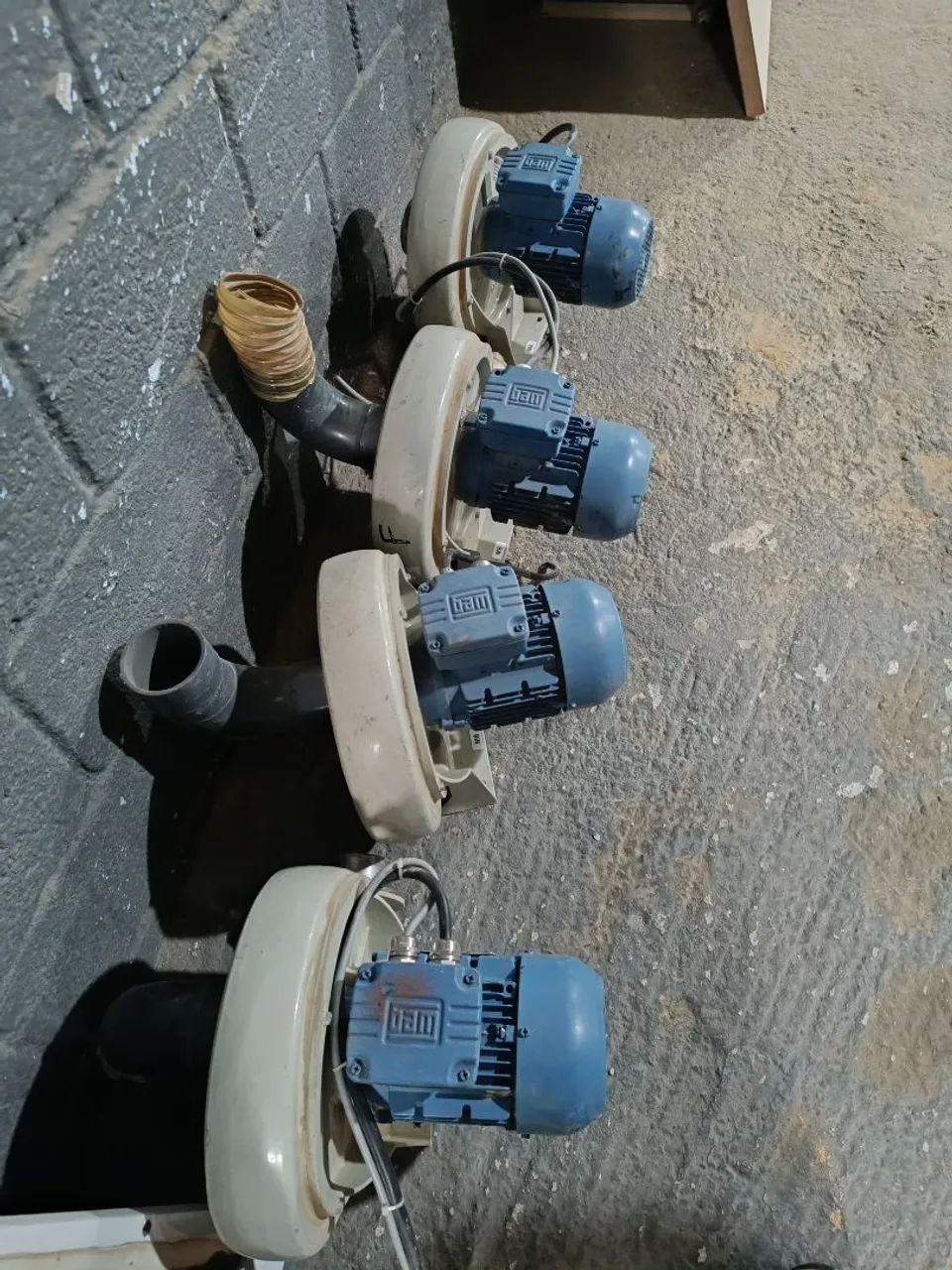 Motor Weg trifásico  - Foto 4