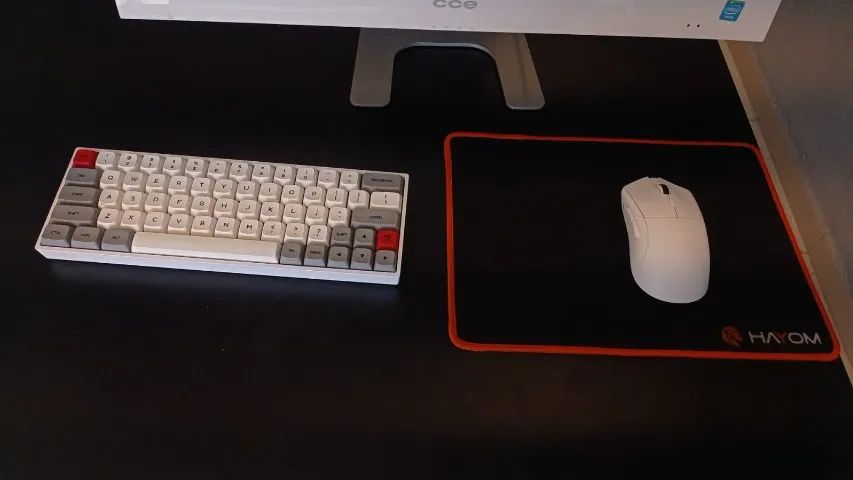 Kit Teclado EPOMAKER e Mouse SMAILWOLF RS7