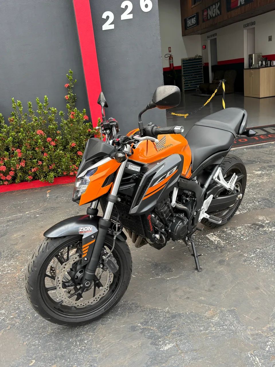  Honda Cb650f - Foto 2