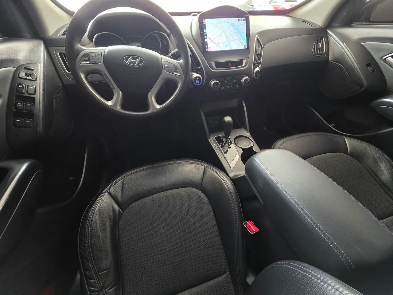 Hyundai ix35 GLS 2.0 16V 2WD Flex Aut., foto 10 de 20
