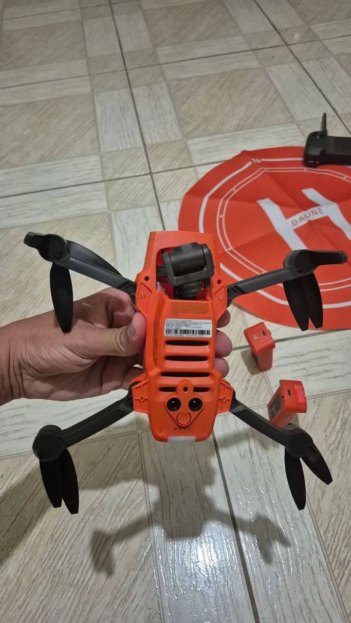 Drone mini 2 baterias, pouco usado - Foto 3