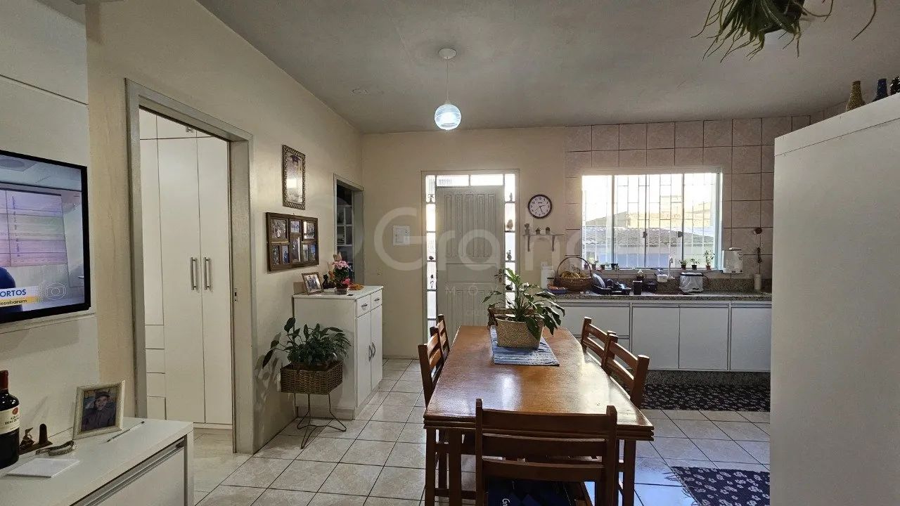 Casa Residencial de 196,98 m² com 6 quartos sendo 1 suíte em Capoeiras - Foto 4