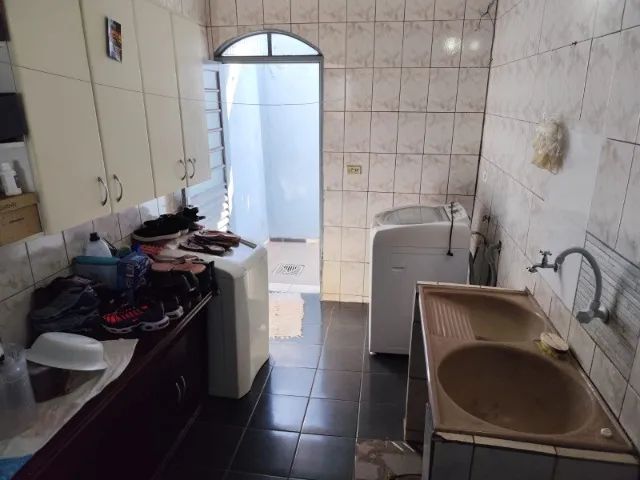 Casa com habite-se, financia, dois quartos na QR 100 - Foto 2
