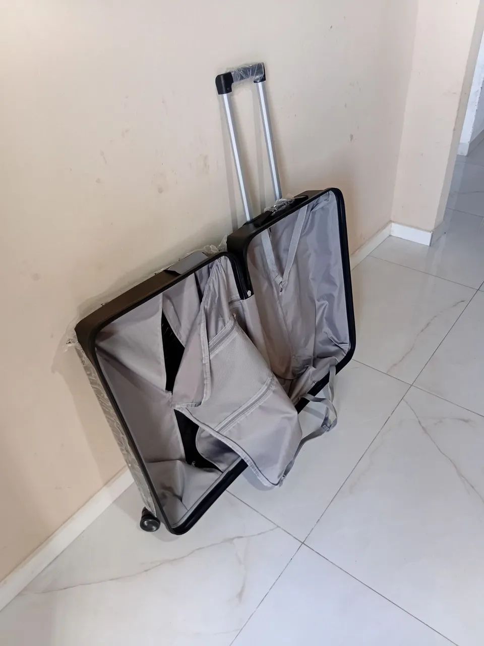 Mala de 23 kg em material em Silicone 