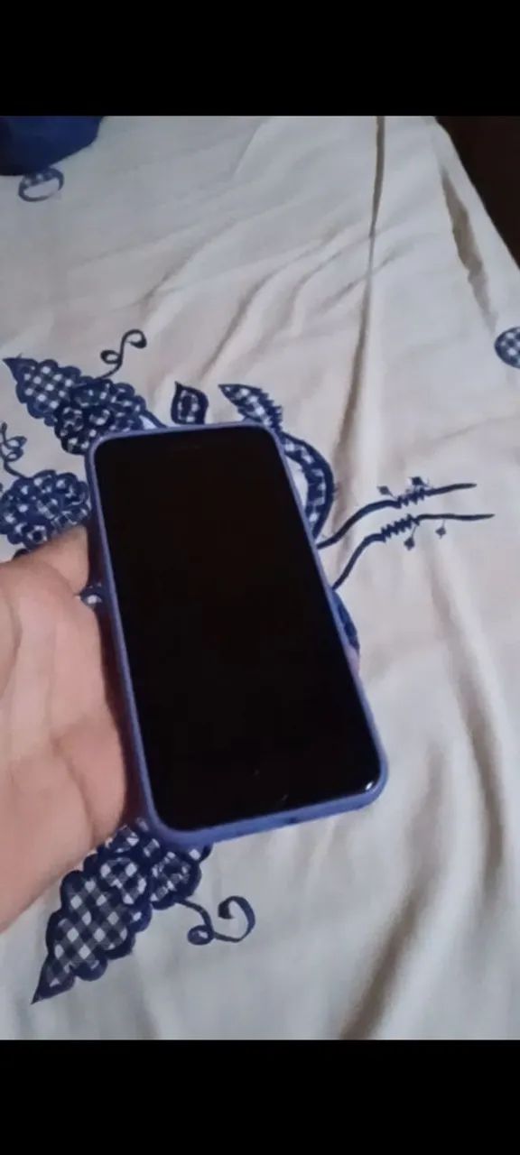 Vendo esse iphone 7 normal com defeito na placa mãe! 