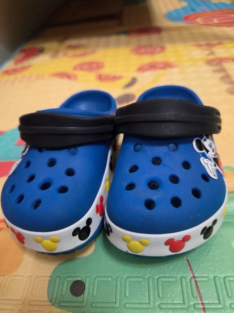 Crocs mickey C6 - Foto 2