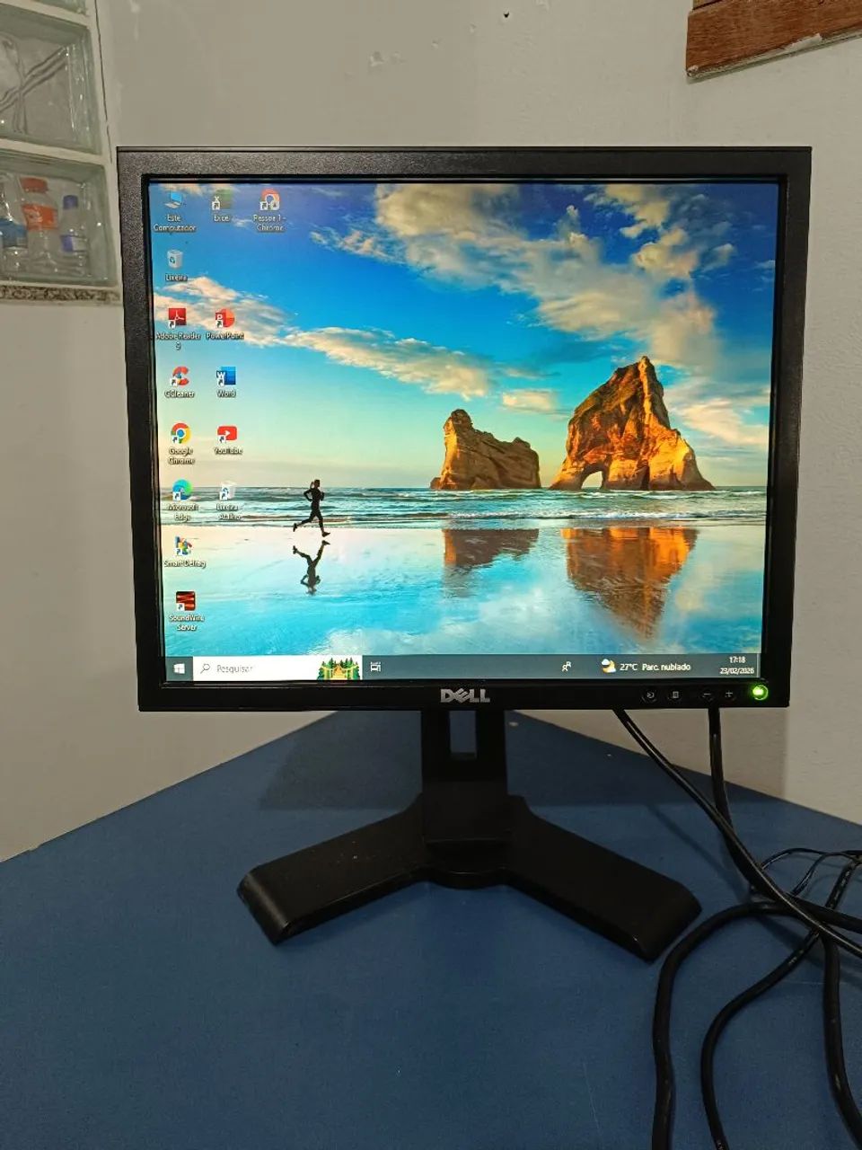 Monitor Dell 20" tela giratória c/ajuste de altura  - Foto 3