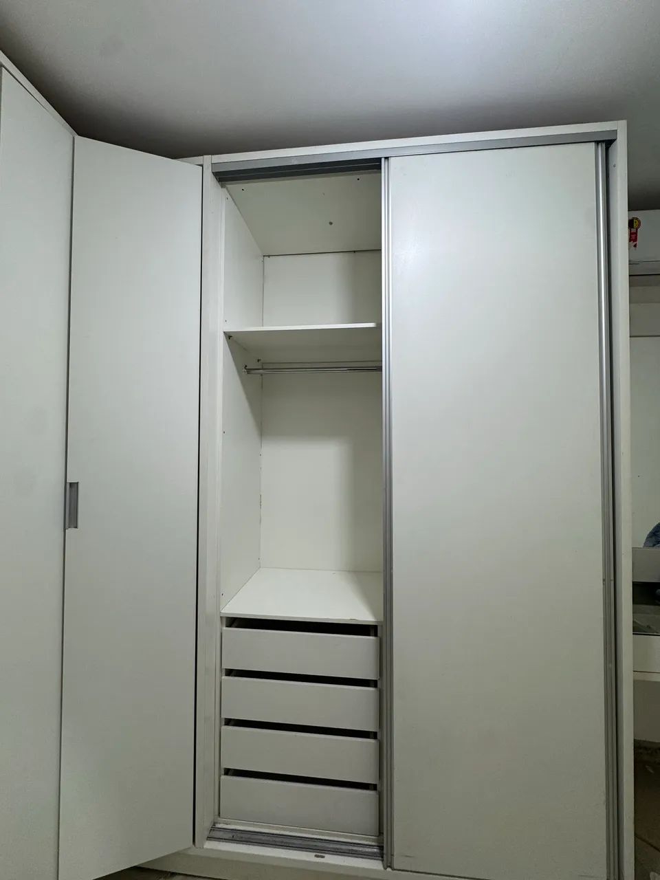 Guarda roupa e cômoda  - Foto 5