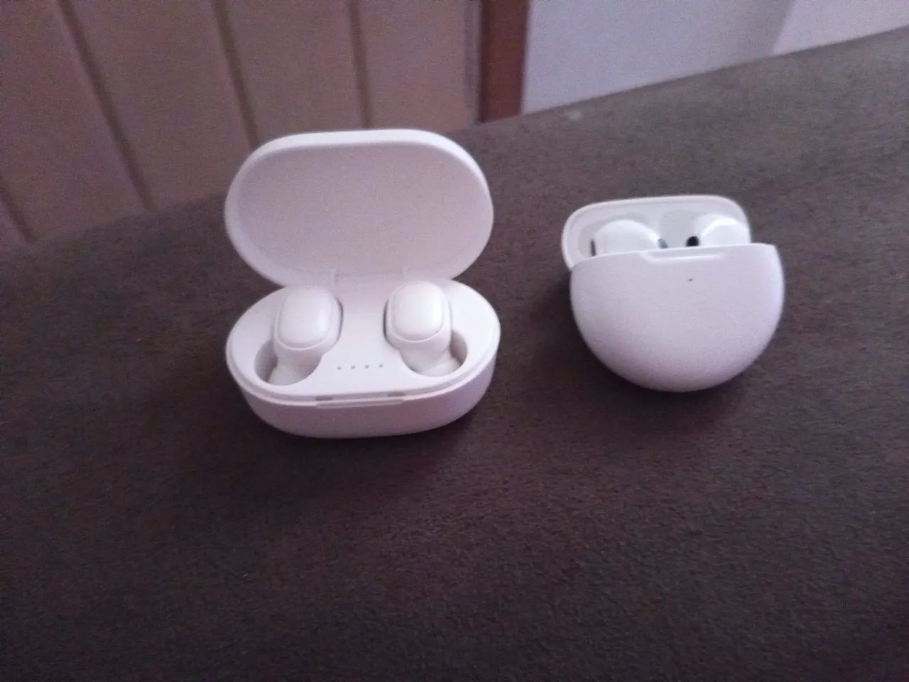 Lote: 2 celulares com tela quebrada, 1 não testado + teclado, mouse e 2 fones funcionando! - Foto 3