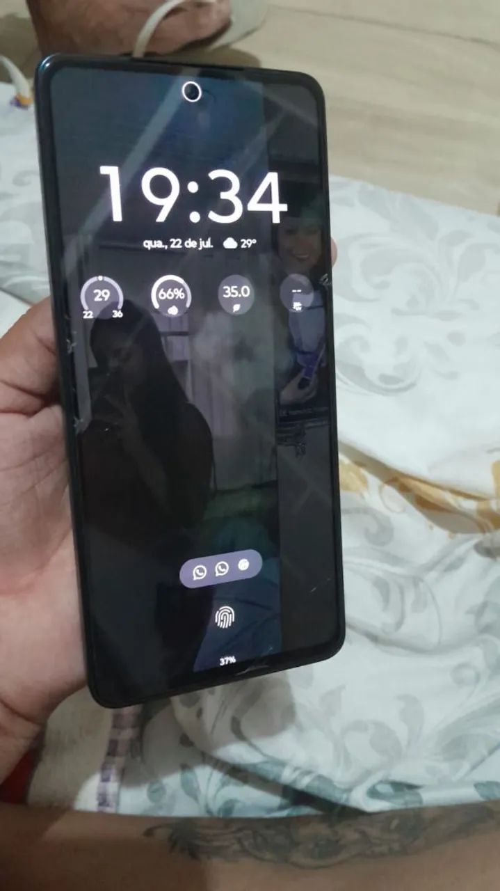 Moto g86