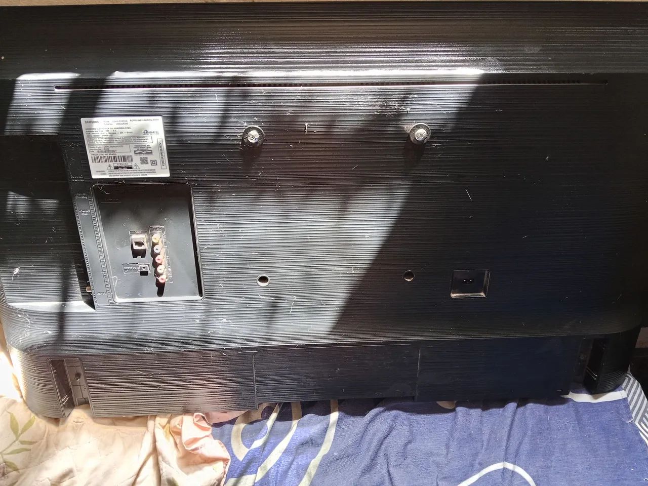 Vendo TV Samsung 43 polegadas smart - Foto 4