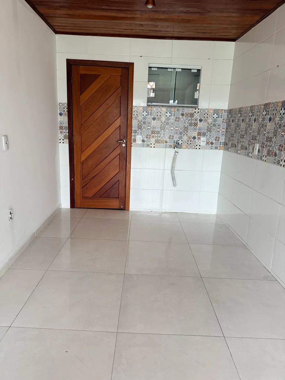 Alugo casa estilo ap no campeche a 2 km da praia 