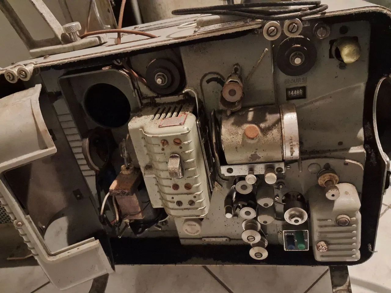 Projetor Bell & Howell 16mm - Foto 3