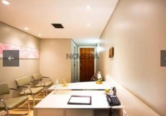 Sala comercial no centro