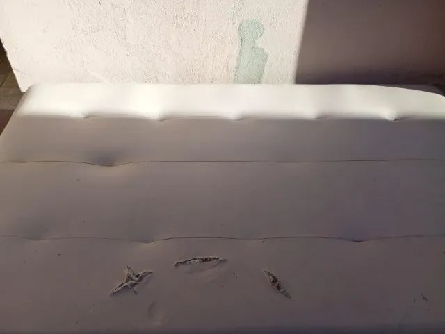 SOFÁ CAMA EM COURINO - Foto 3