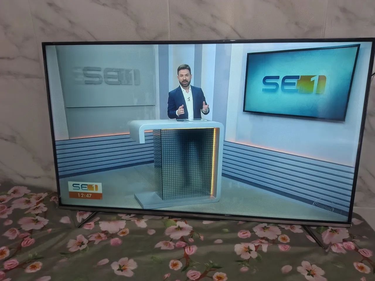 Tv smart tcl 55 polegadas tela borda infinita  - Foto 3