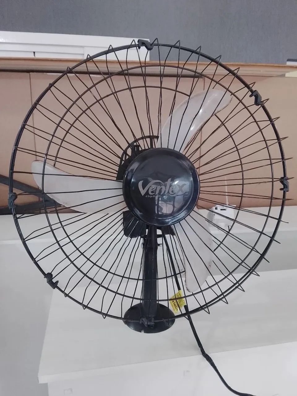 Ventilador de parede preto Ventex - Foto 2