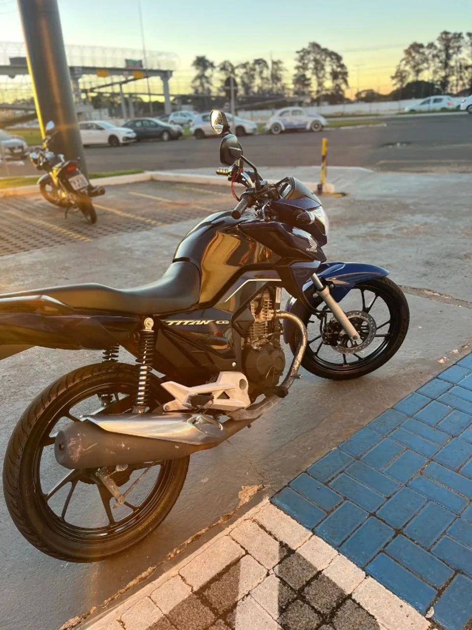 vendo troco financio titan 160 único dono moto quitada fipe 19 mil pix  - Foto 4