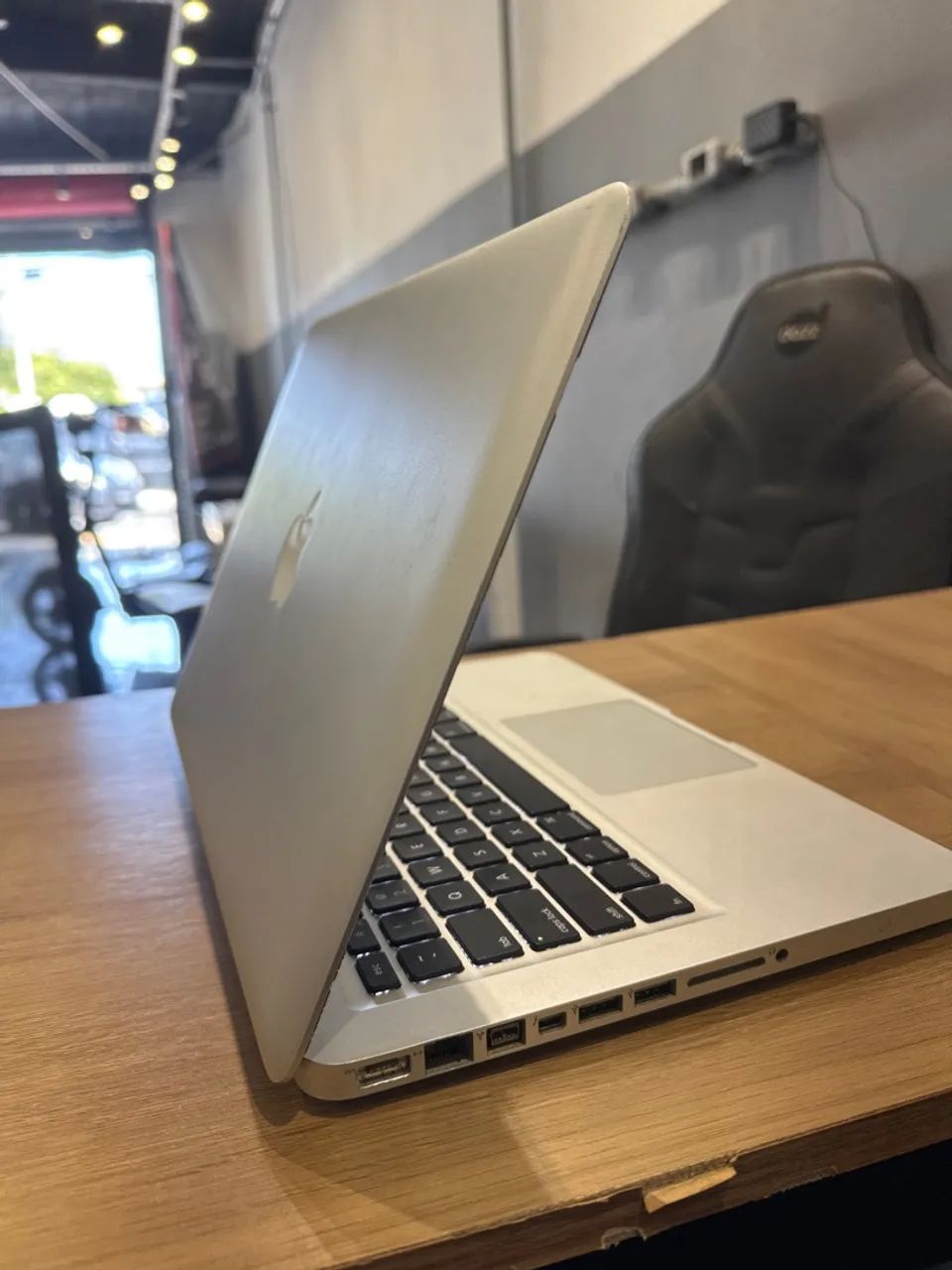 MacBookPro9,2 - Foto 4
