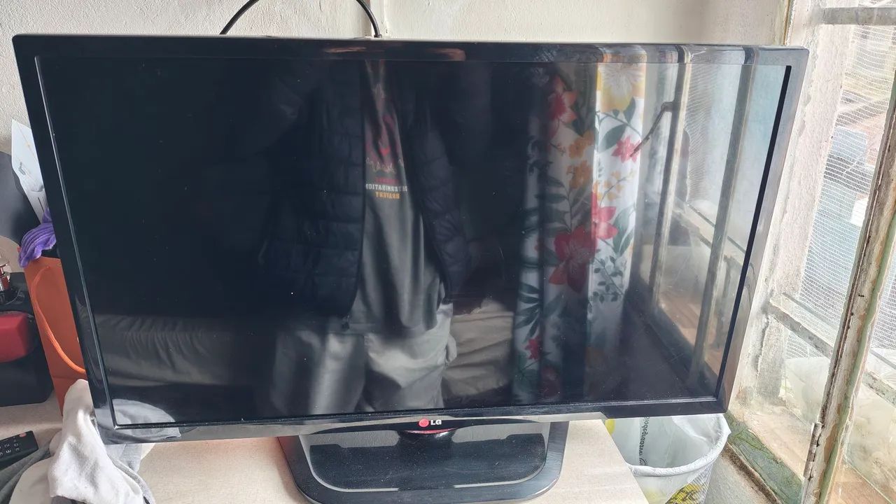 TV LG com defeito
