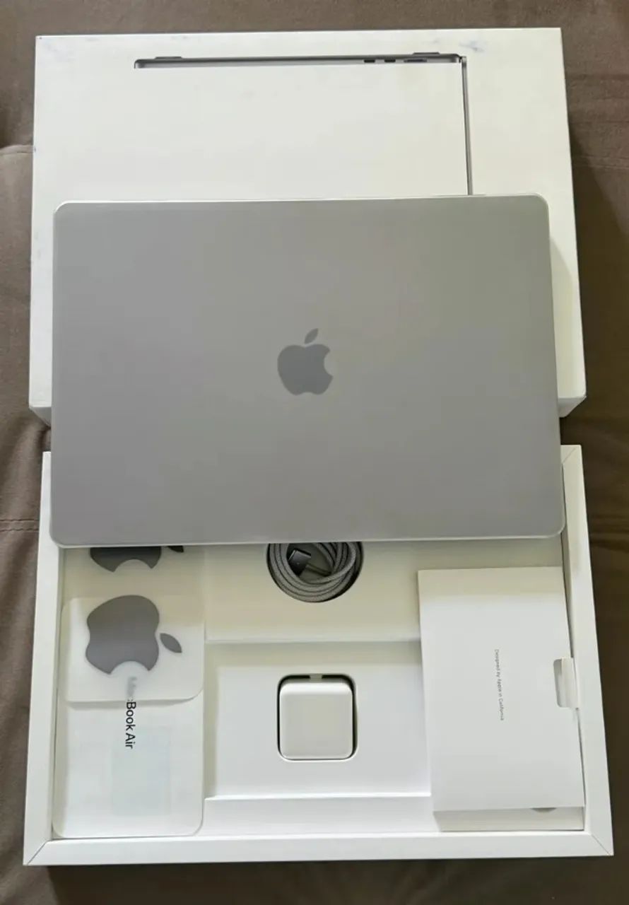 Apple Macbook Air 15 Space Gray M3 8gb De Ram 512gb SSD