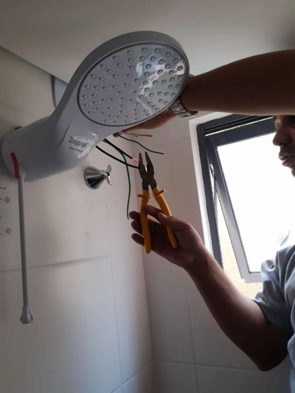 Eletricista com Qualificação  - Foto 4