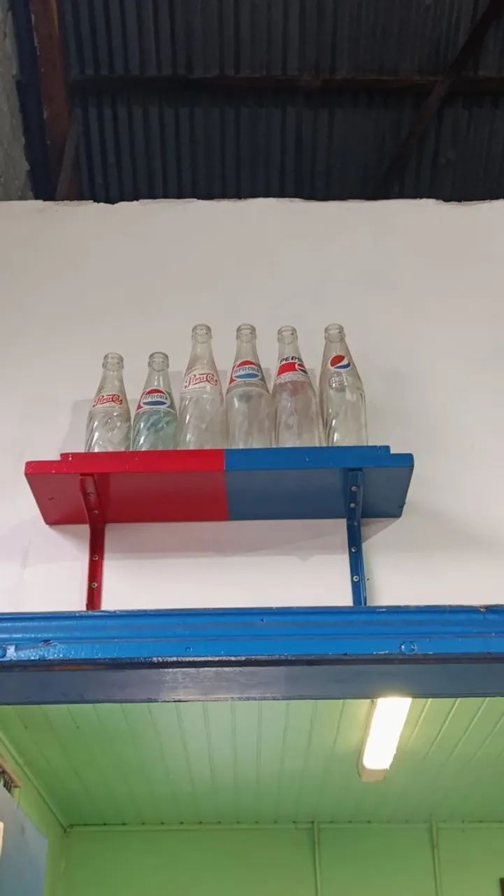 Kit com 6 garrafas antigas colecionáveis da Pepsi  - Foto 2