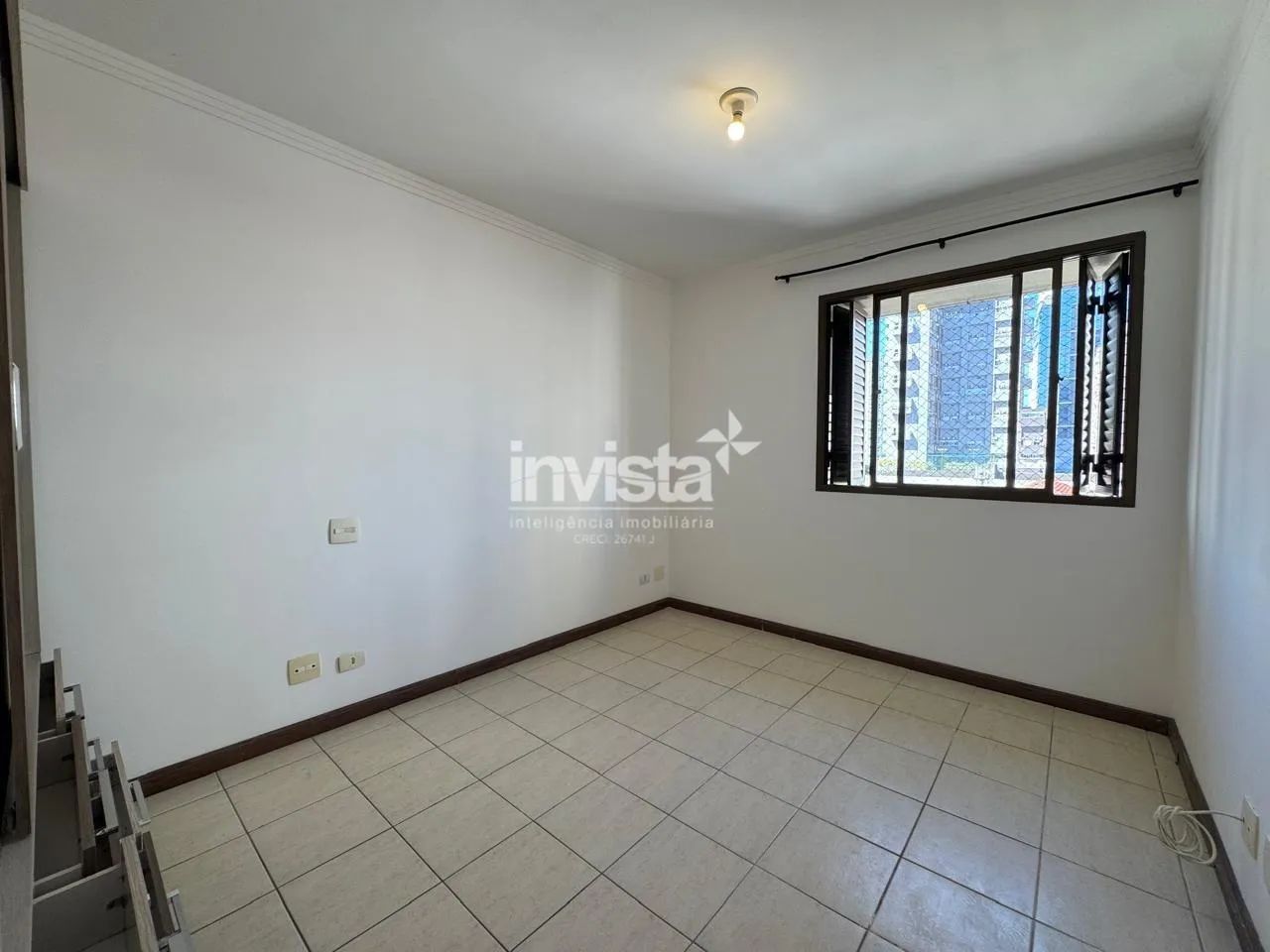 Apartamento 2 Dormitórios com Varanda para Alugar na Pompéia em SANTOS - Foto 11