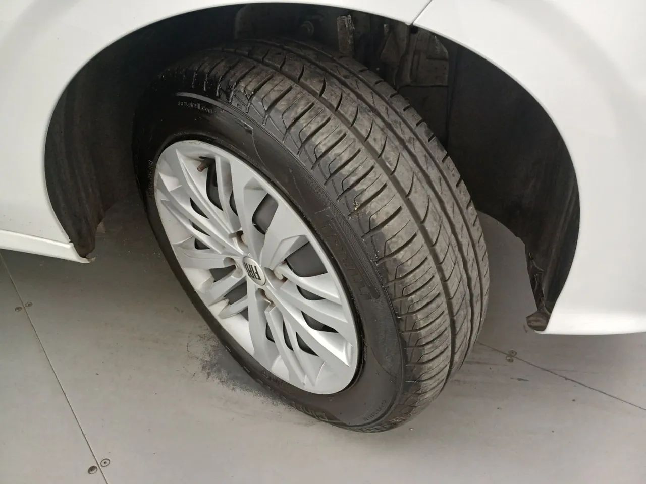 Fiat Cronos DRIVE 1.3 8V Flex Aut., foto 13 de 18