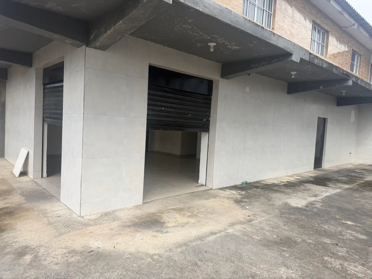 Alugo ponto comercial na várzea 