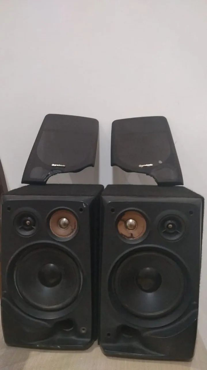 Caixas de som gradiente 40wats de potência  6 ohms