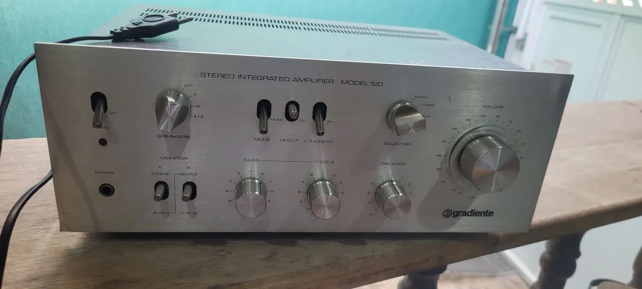 Amplificador Gradientemoel 120 - Foto 5