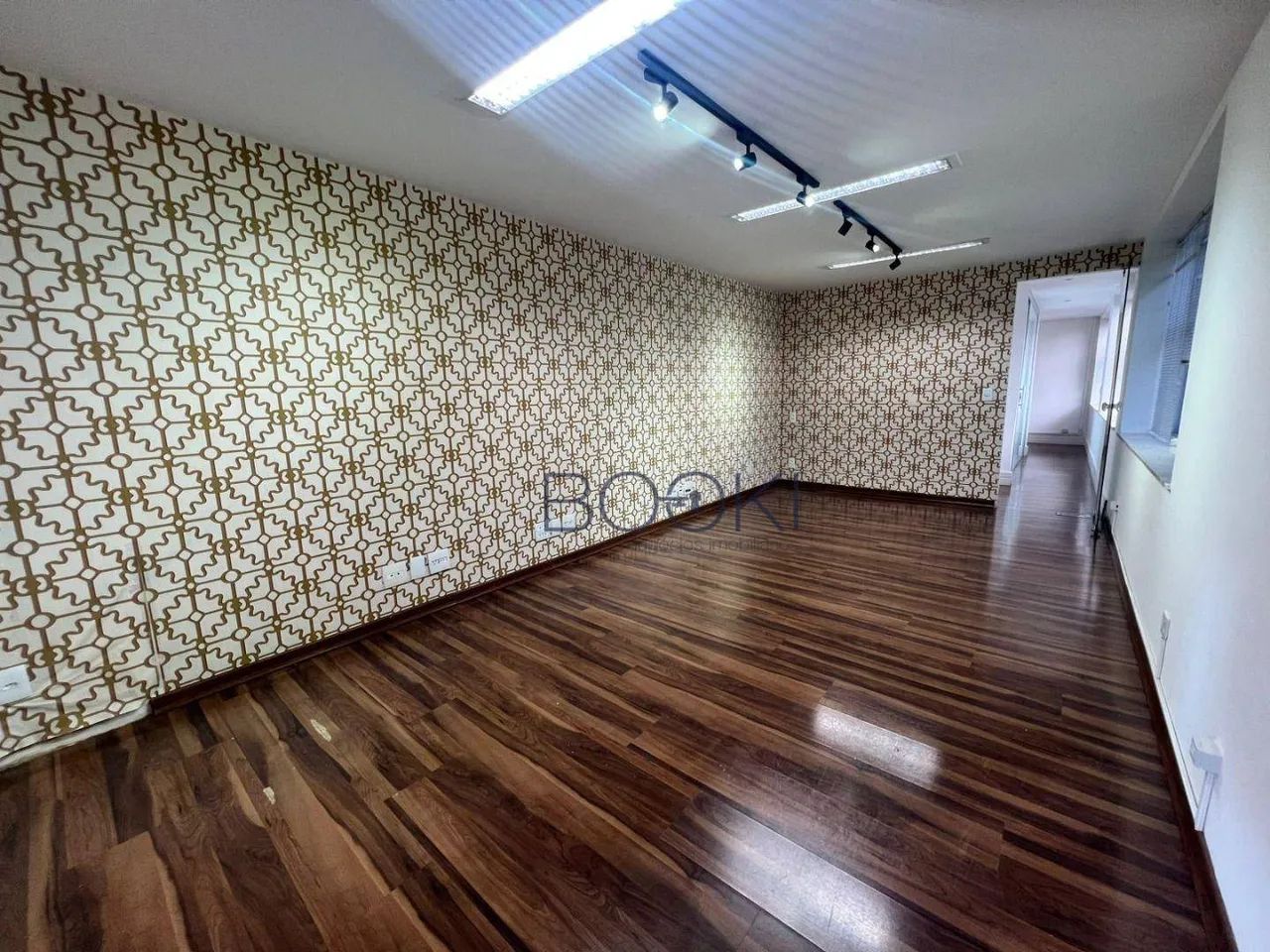 Oportunidade - Winston Churchill - 49 m² - Bela Vista
