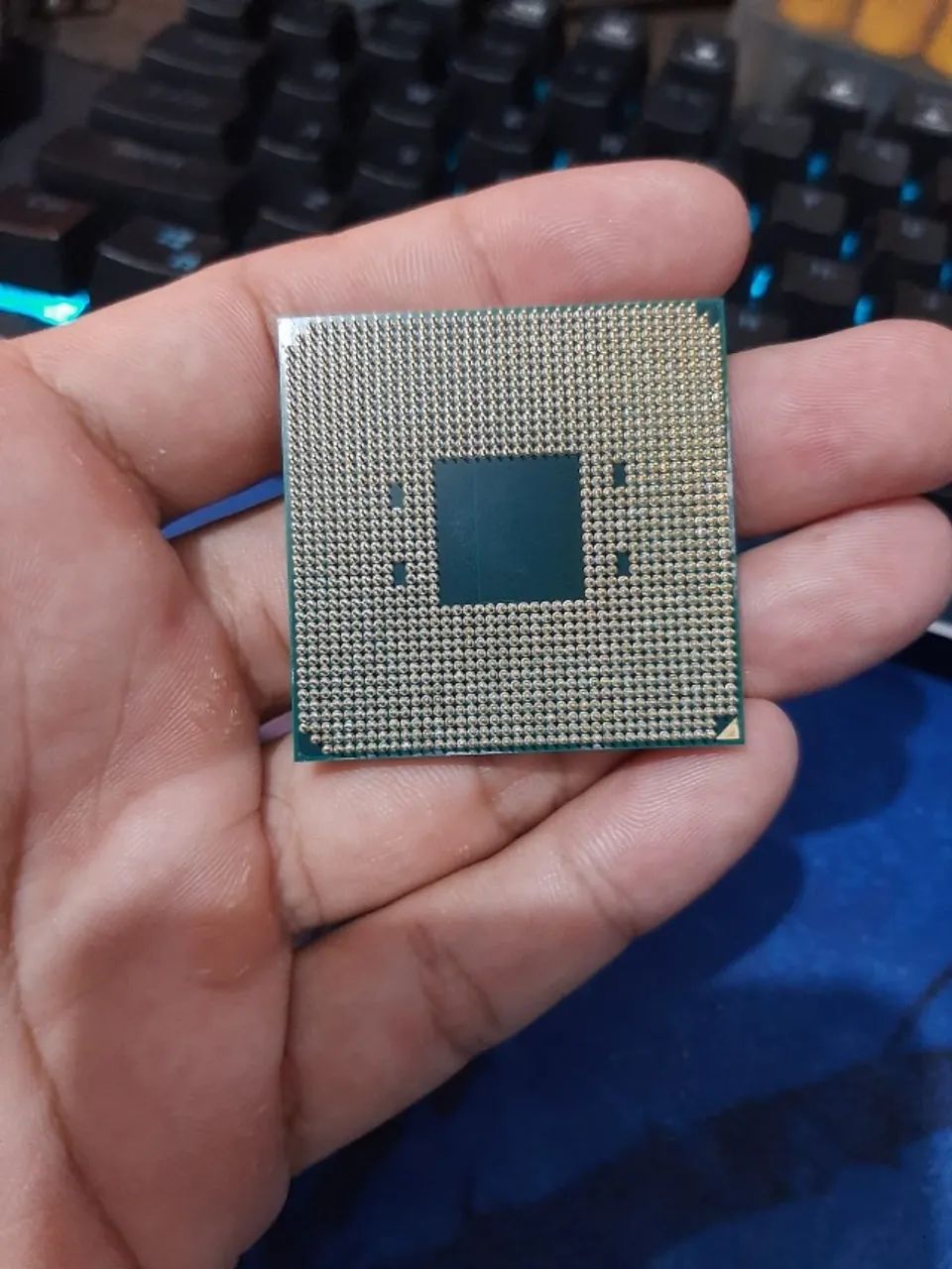 Ryzen 5 5600 - Foto 3