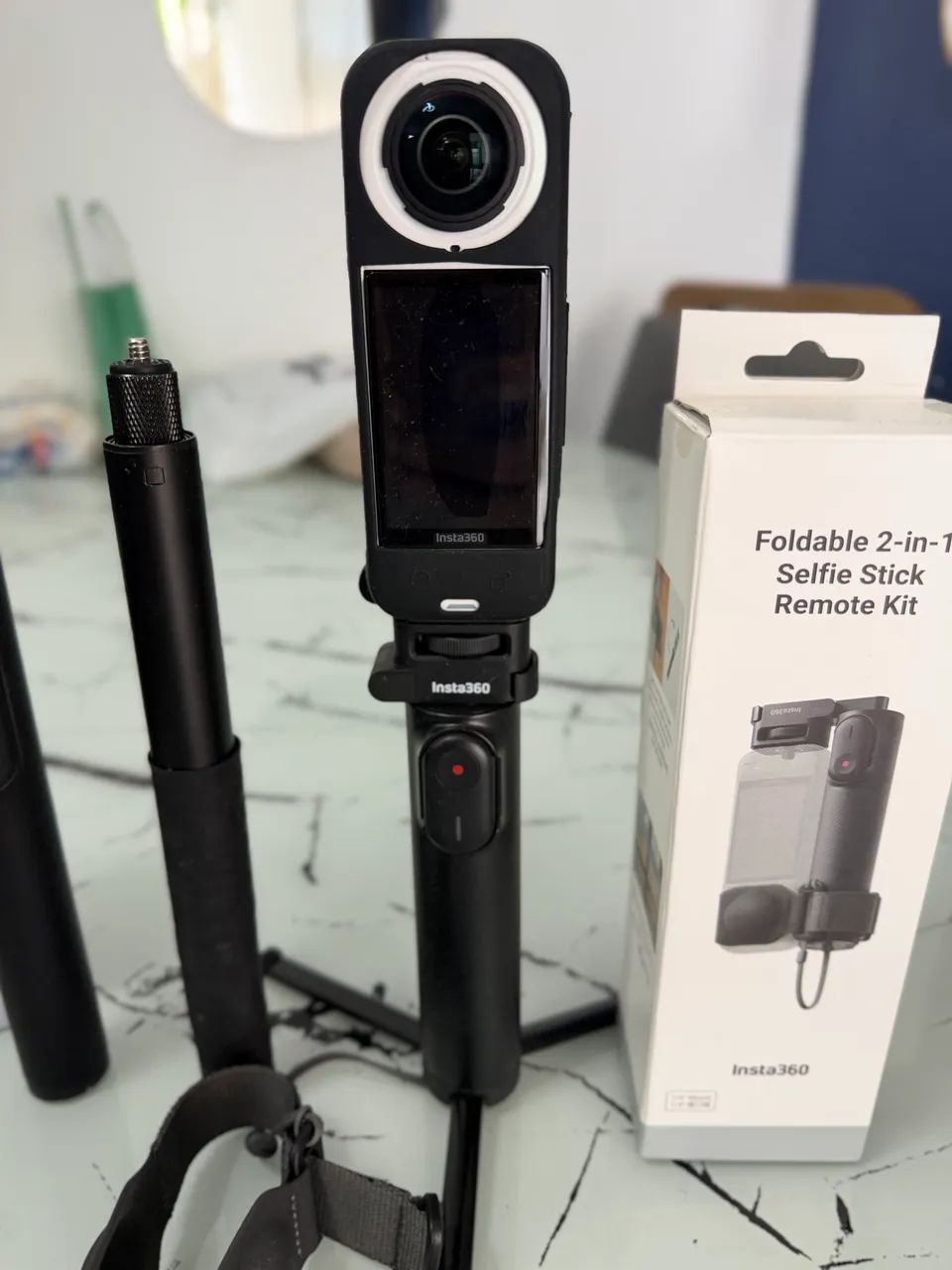 Insta360 X5 Kit Com bastão Foldable