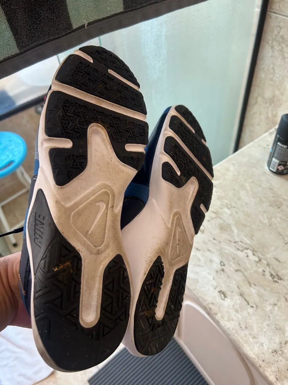 Tênis Nike corrida 42 - Foto 2