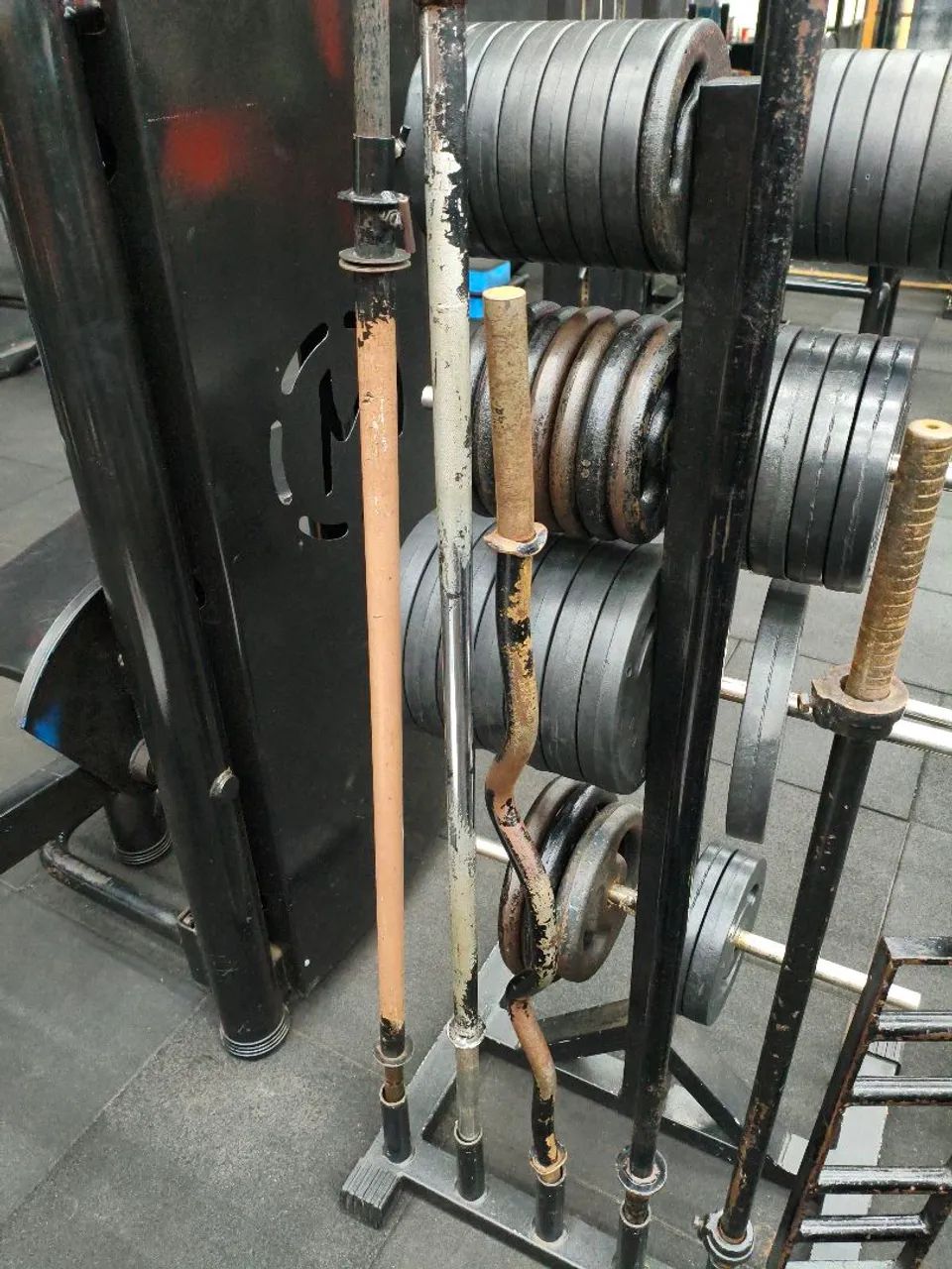 Barras acadêmia musculação  - Foto 3