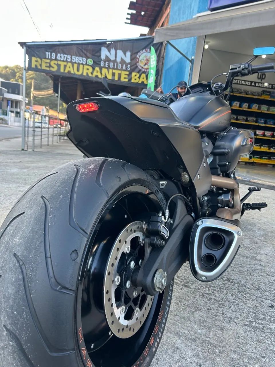 Harley Davidson FXDR 114 softail - Foto 3
