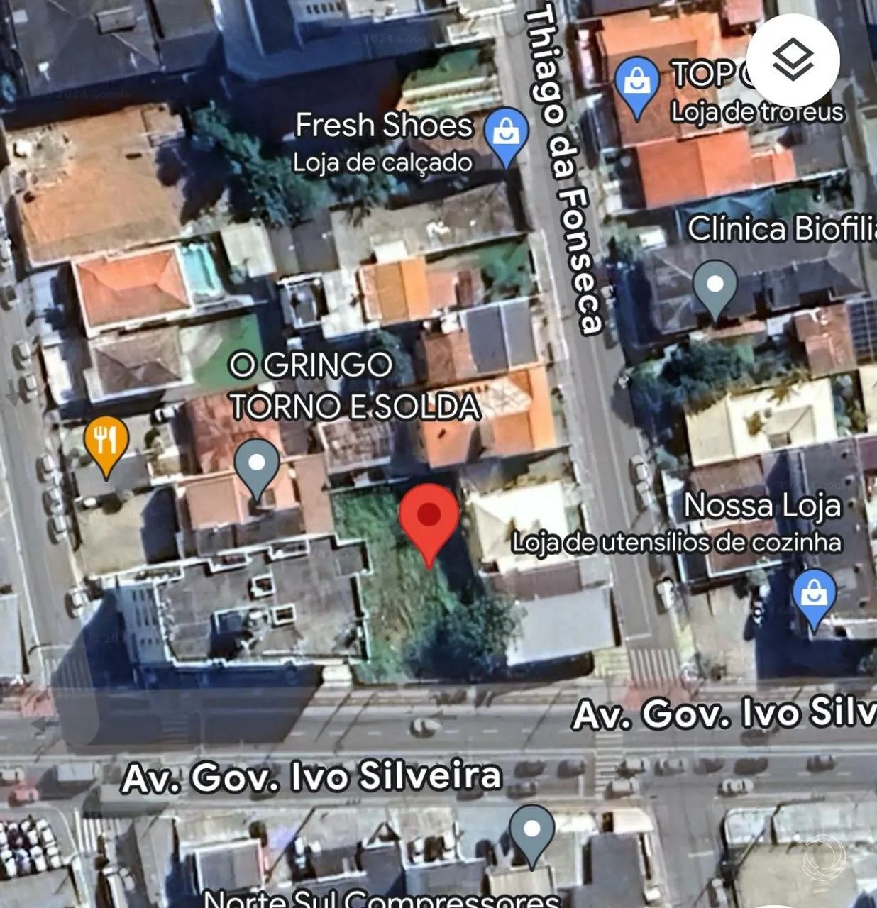 Terreno de 671.5m² no bairro Capoeiras