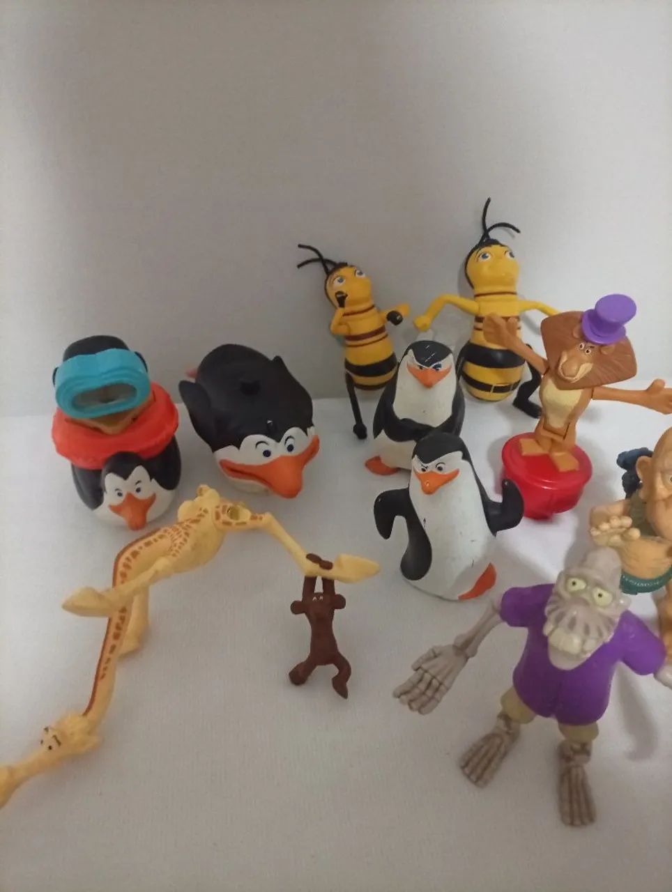 Lote Bonecos Mc Donald's Talke a Magia de Juju e outros - Foto 3
