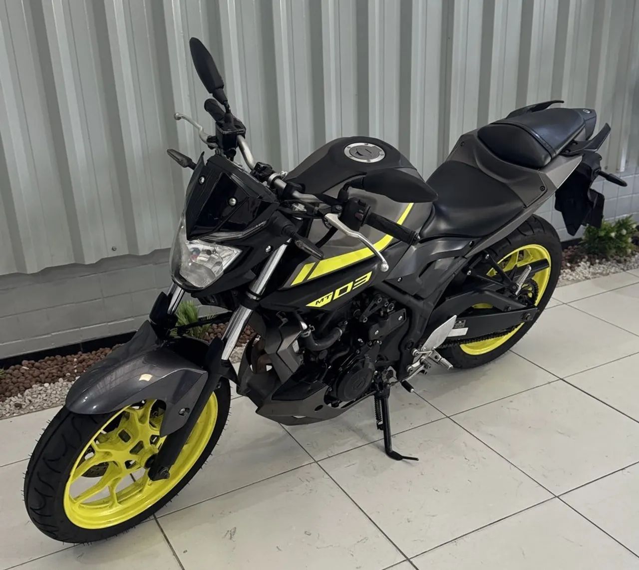 YAMAHA MT-03 2019 - Foto 4