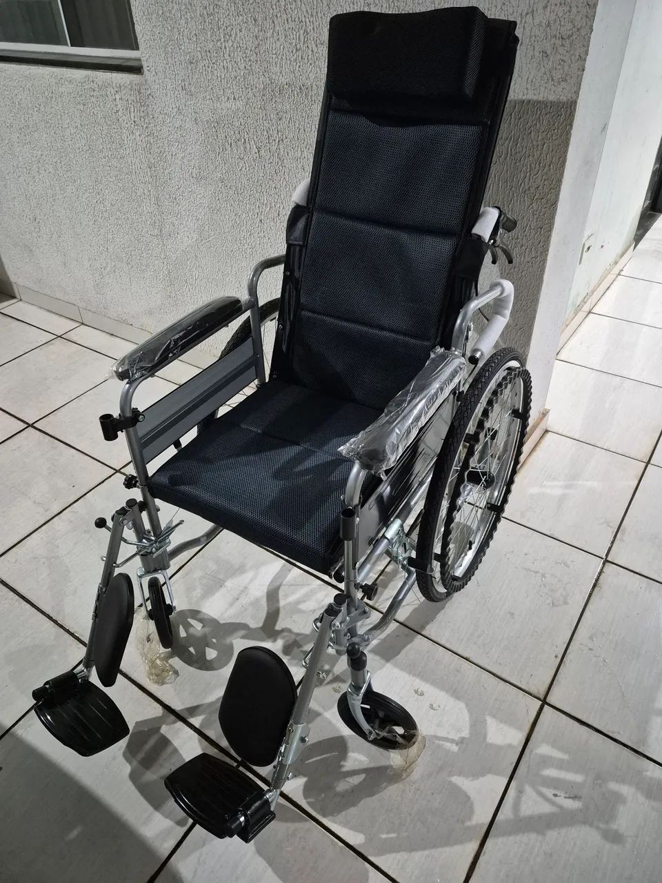 Cadeira de rodas - Foto 4