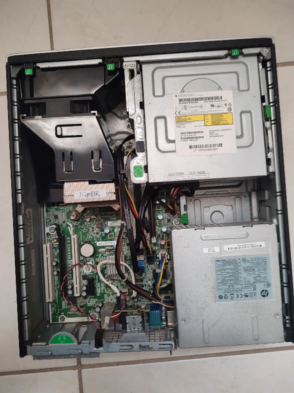 Computador HP Compaq Pro (Para Conserto ou Peças) - AMD A8 / 4GB RAM - Foto 4