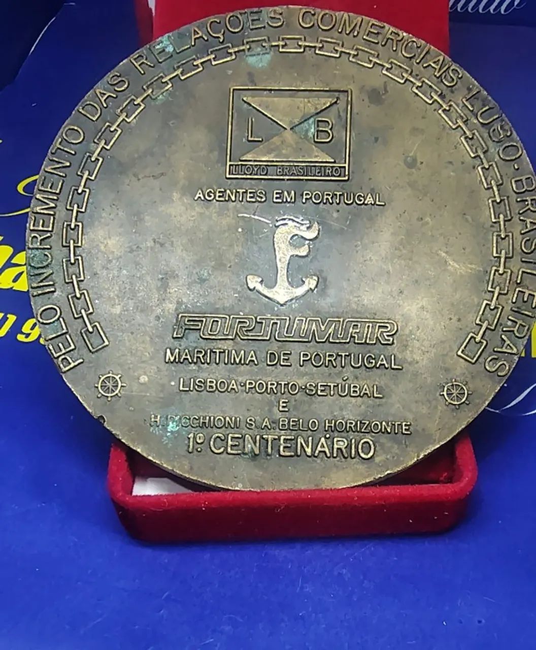 Medalha  100 anos 1890 Companhia de navegação Lloyd Brasileiro Peso 238,43 Gramas 90 mm    - Foto 2
