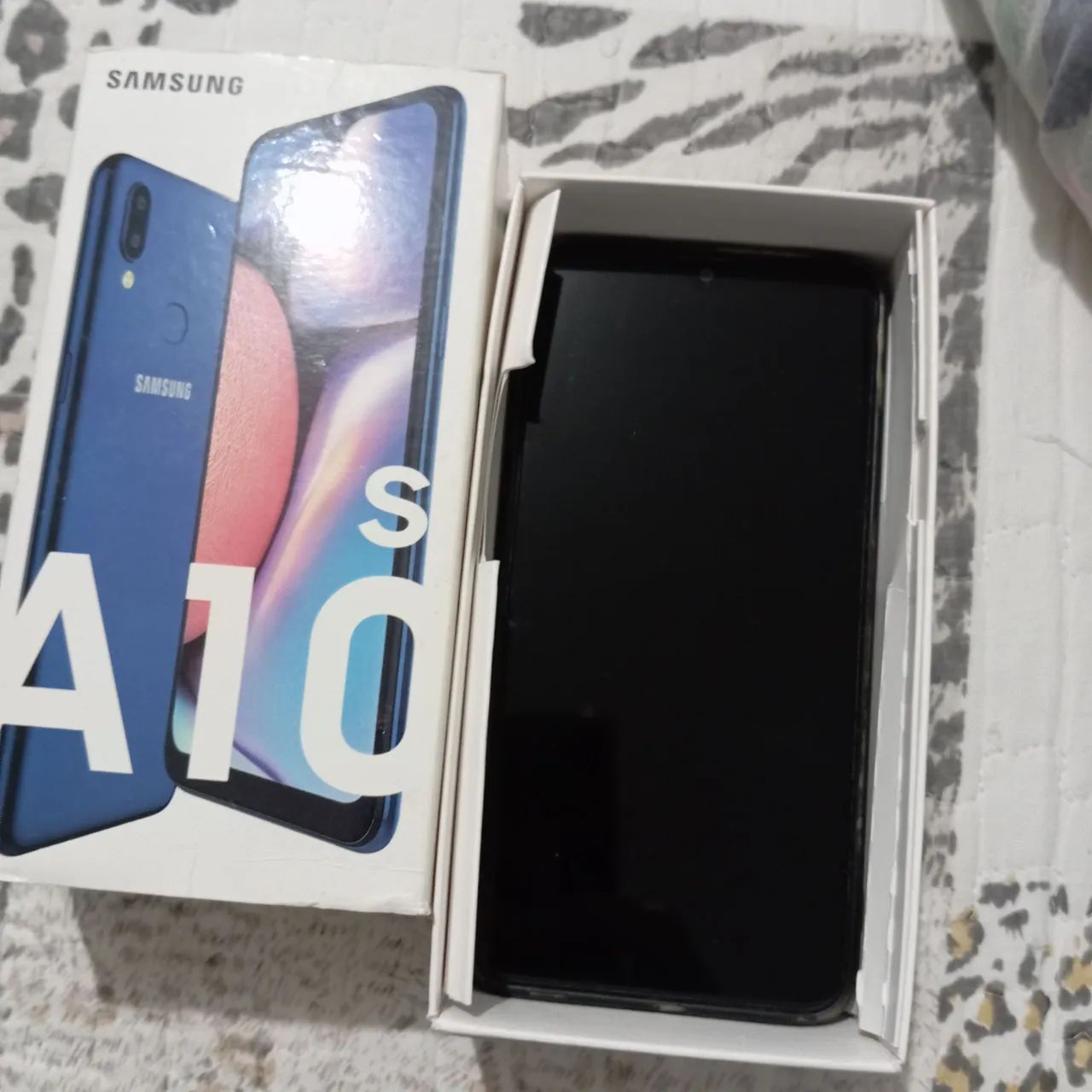 Celular Samsung Galaxy a10s 32g  - Foto 5