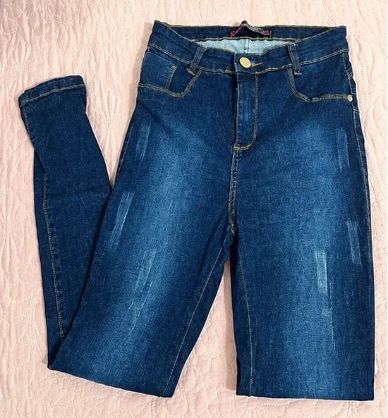 Calça jeans nova 