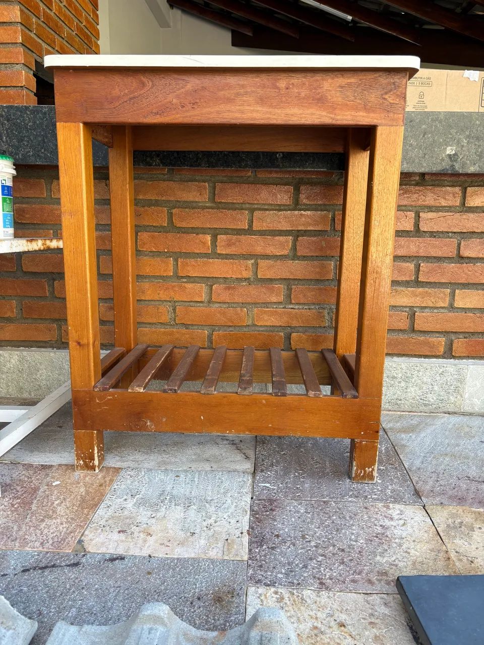 Mesa pequena 