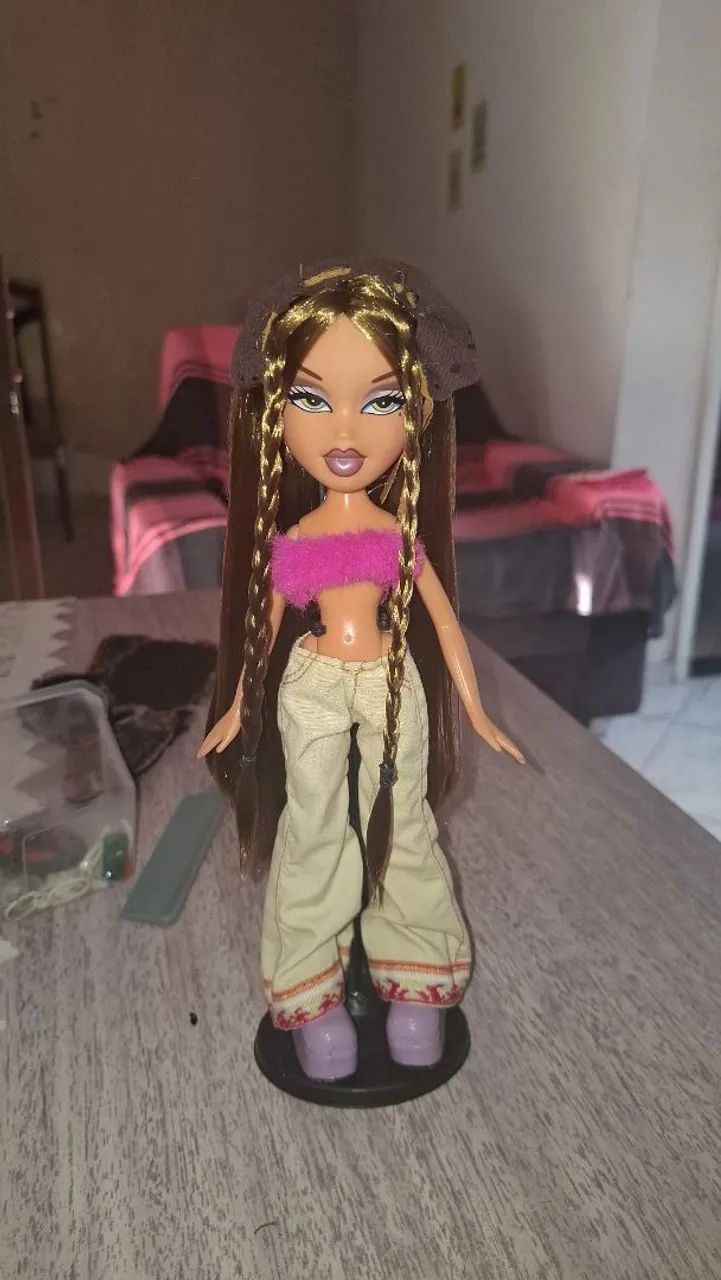 Boneca bratz yasmin