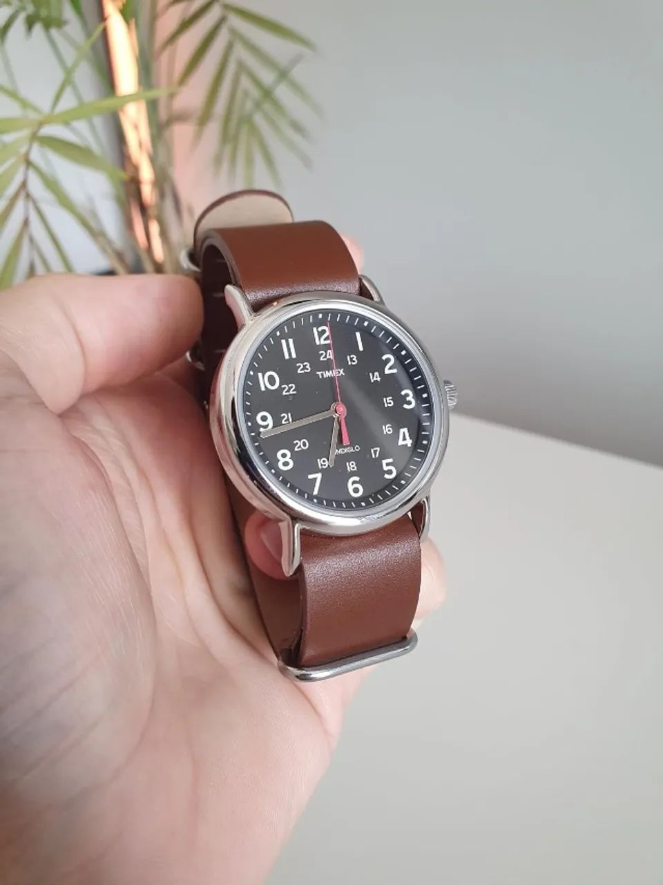 Relógio Timex Weekender 38mm Pulseira de Couro - Foto 2